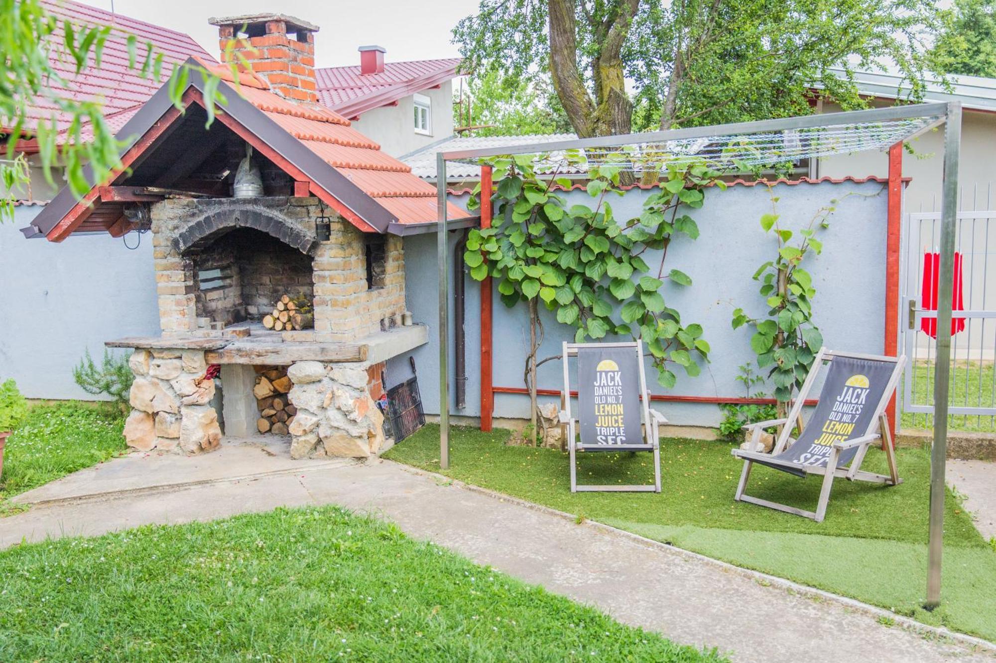 Готель Tara Garden Велика Гориця Екстер'єр фото